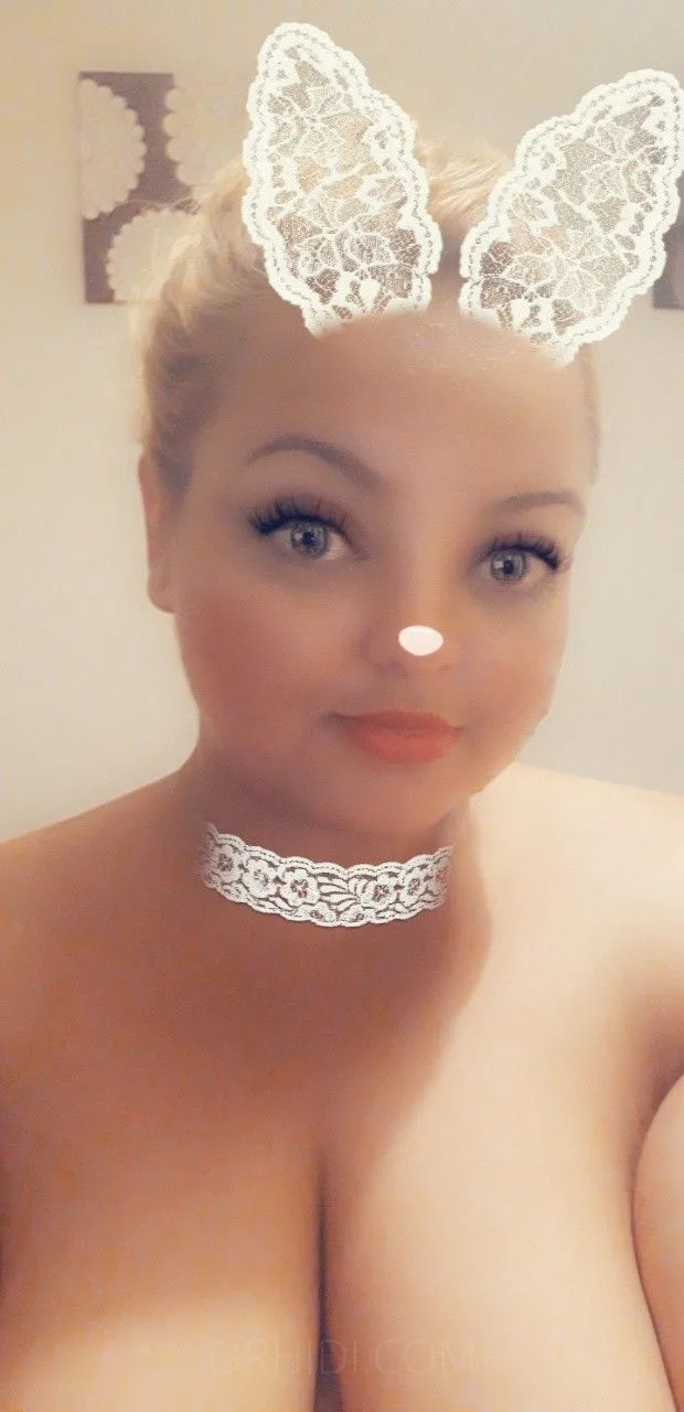 Karinabbw escort Liverpool